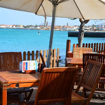 Crystalsuite. Beautiful Penthouse With Sea Views شقة كوراليهو