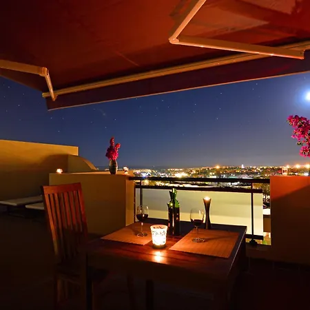 شقة Crystalsuite. Beautiful Penthouse With Sea Views كوراليهو