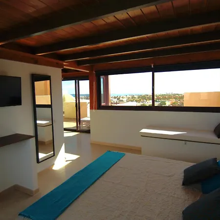 Crystalsuite. Beautiful Penthouse With Sea Views Коральео
