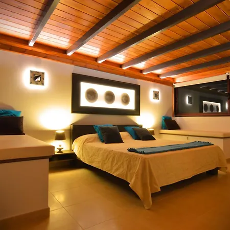 Crystalsuite. Beautiful Penthouse With Sea Views *