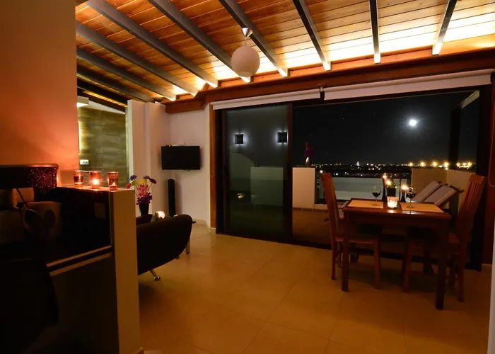 Crystalsuite. Beautiful Penthouse With Sea Views Appartement
